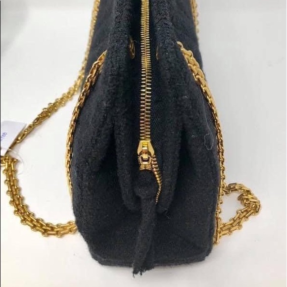 Mademoiselle Chain Totel - Picture 10 of 16